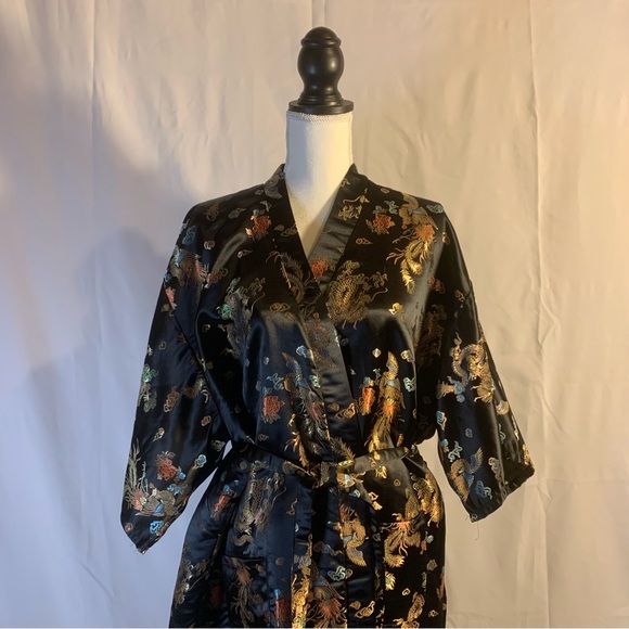 Lotus Black Kimono Full Length Robe with Pockets and Waist Tie - Picture 10 of 14